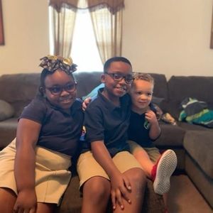 Meet your Posher, Debra